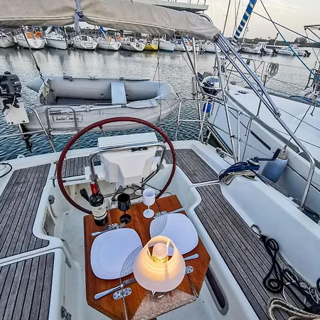 Bådhotel Voilier Propriano (Corsica)